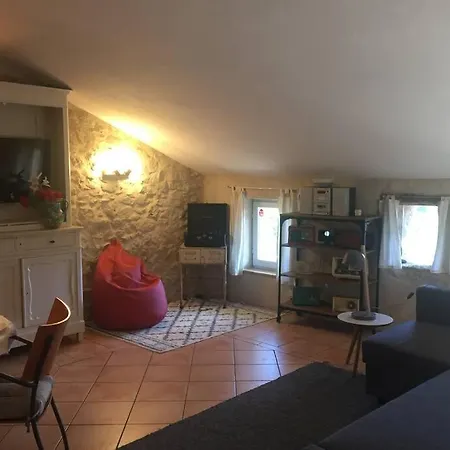 Feriehus Cocotte Luberon, Forcalquier